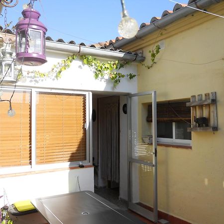 Naturalia: La Casita Con Patio Caces Buitenkant foto
