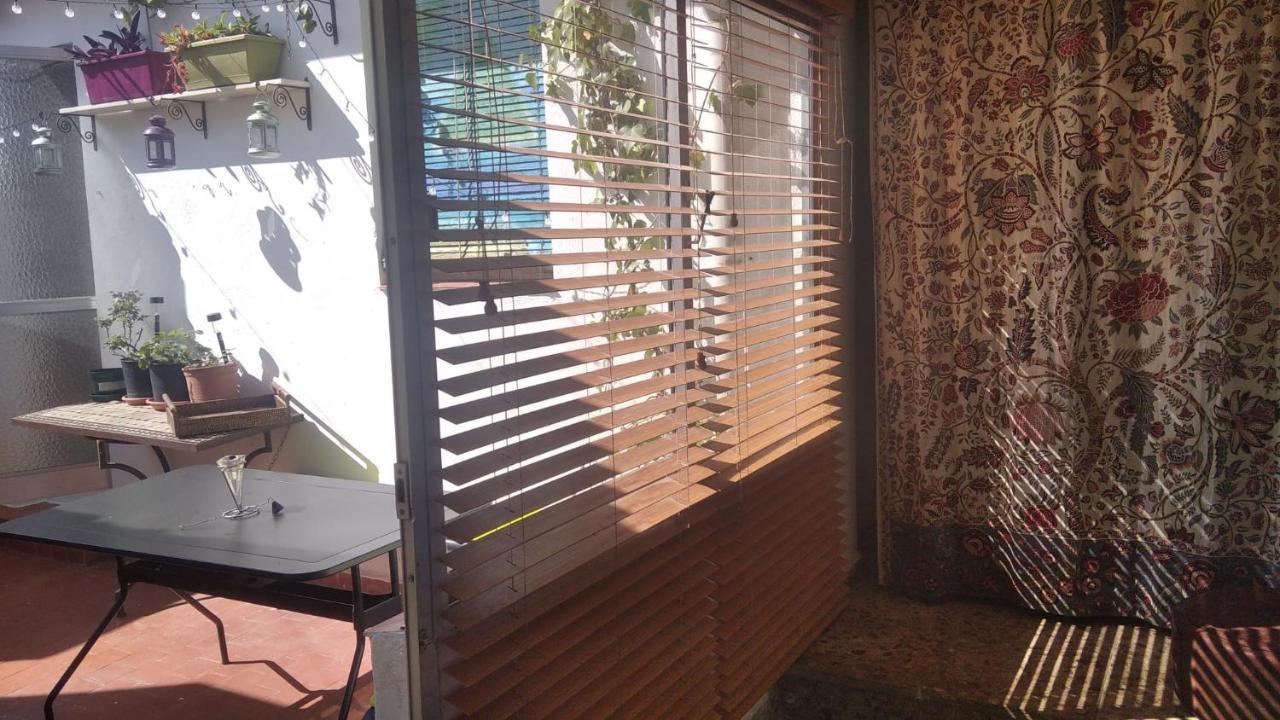 Naturalia: La Casita Con Patio Caces Buitenkant foto